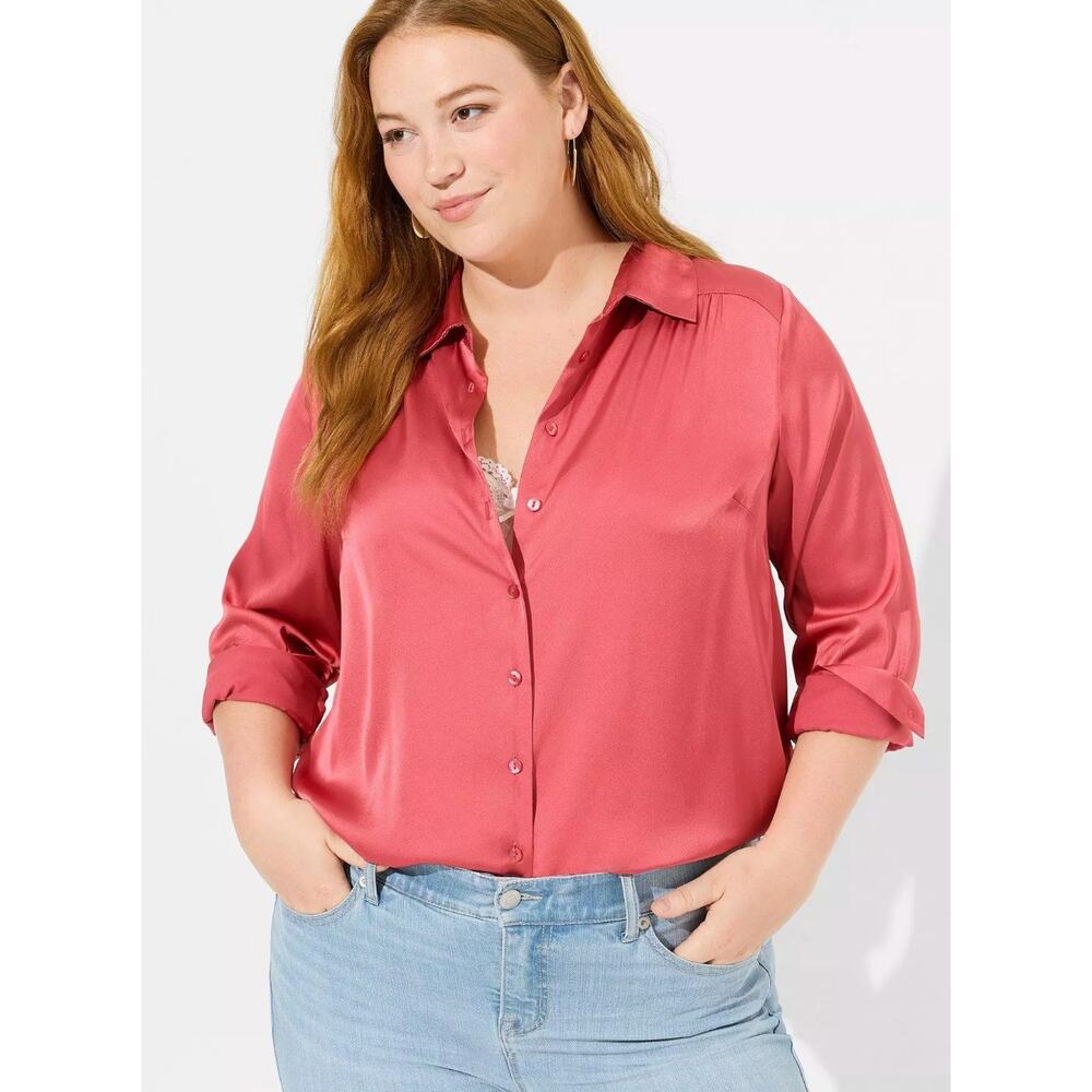 NWOT Torrid Plus 2X Madison Stain Long Sleeve Button-Up Blouse Holly Berry Pink